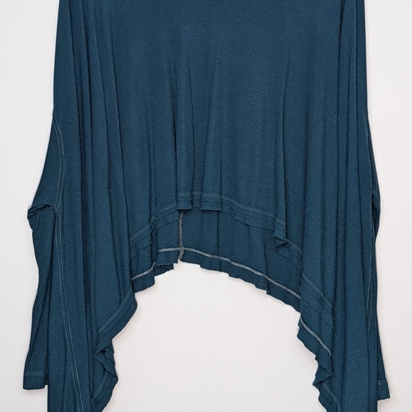 Free People Flowy Shark Bite Hem Long Sleeve High Low Teal Green Top Size XS - Picture 5 of 9